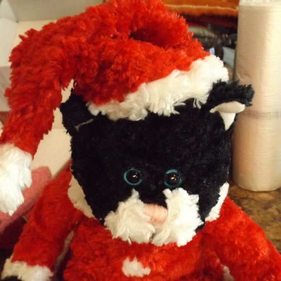 GUND Kitty Klaus stuffed animal Christmas Santa Cat - Picture 2 of 5